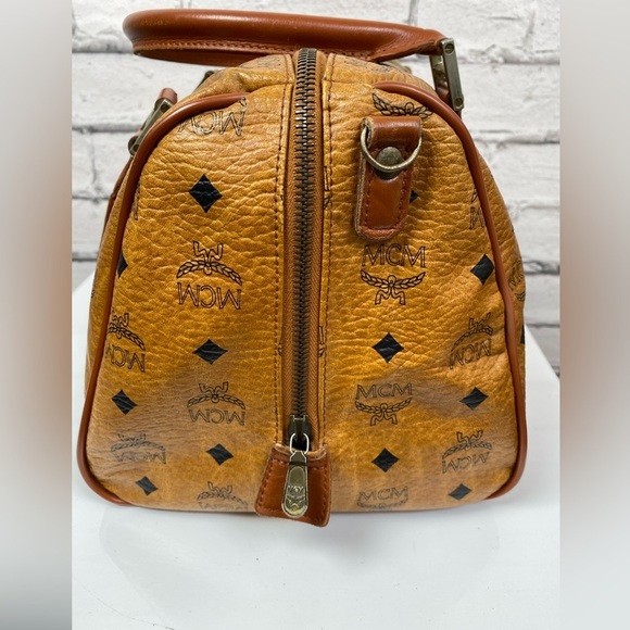 MCM Visetos Boston Medium Vintage Leather Handbag MCM München - Picture 7 of 16